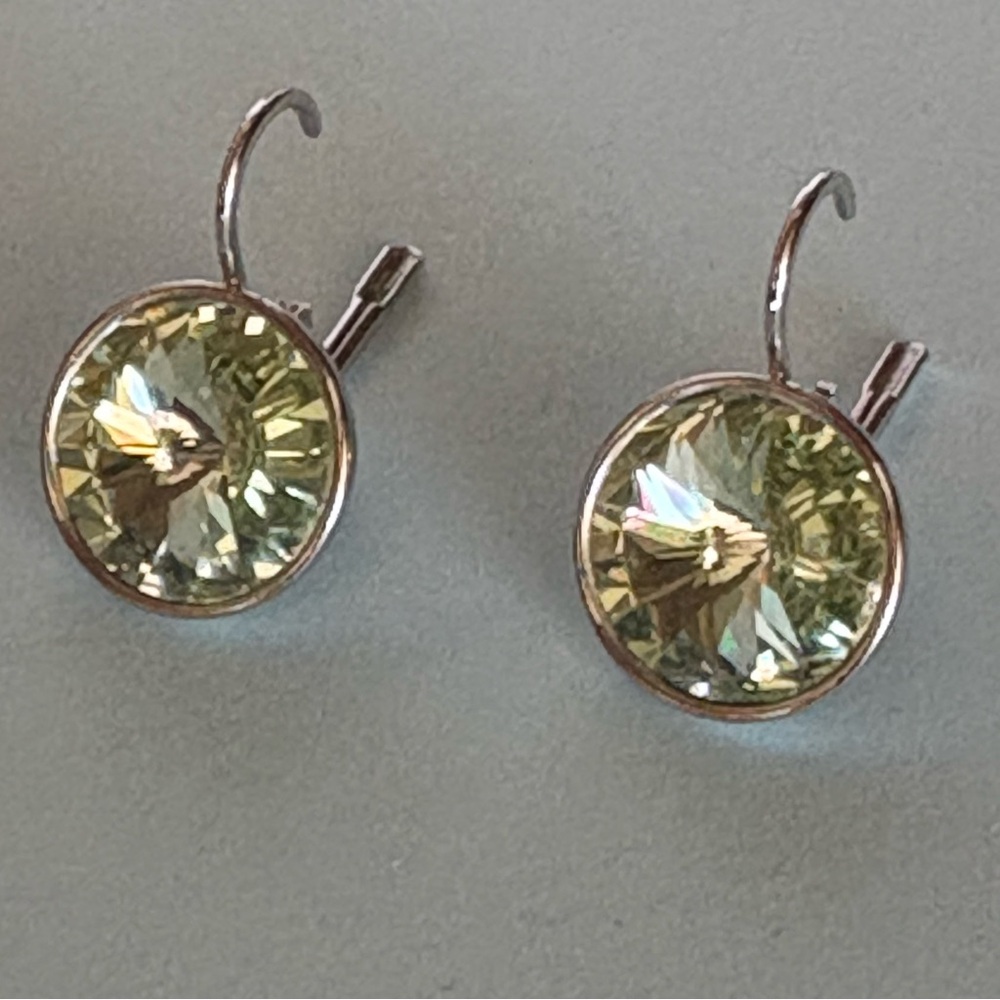 Light Lime Green Small Bella-Style Swarovski Crystal Rhodium Leverback Earrings - Picture 6 of 16